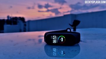 Xiaomi-Mi-Band-4-Review-GeekySplash-1